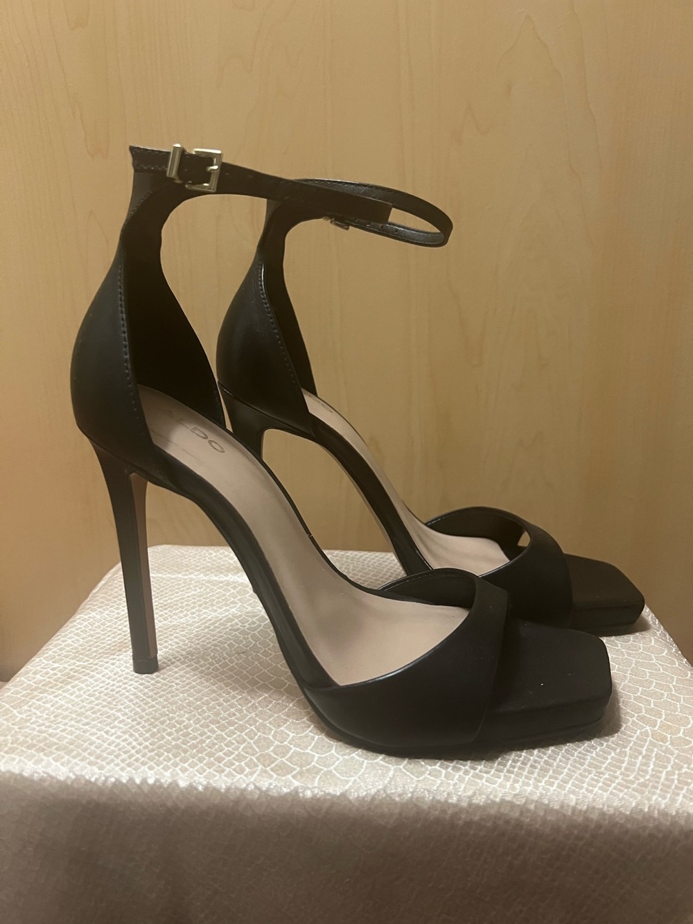 Aldo Open Toed Heels (Black)
